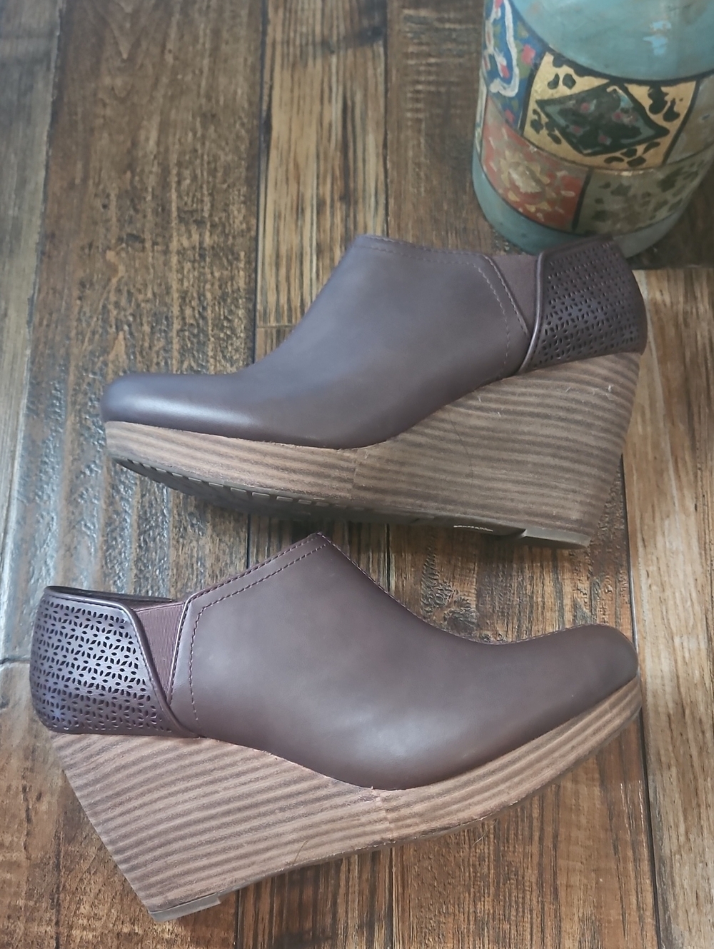 Dr. Scholls Brown Women’s Stacked Wedge Heel Shooties with Wood-Effect Platform